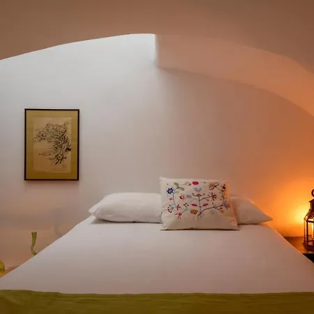 Astraea House Firostefani