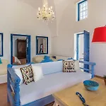 Astraea House Villa *