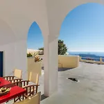 Villa Astraea House