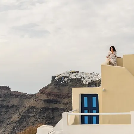 Astraea House * Firostefani