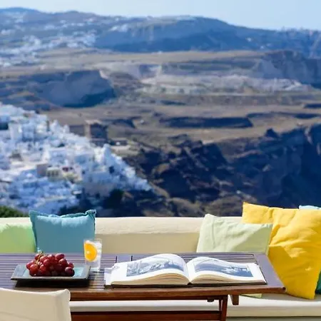 Astraea House Φηροστεφάνι