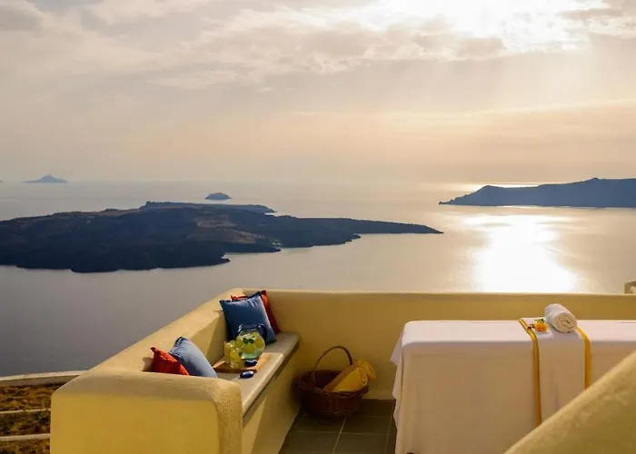 Astraea House * Firostefani