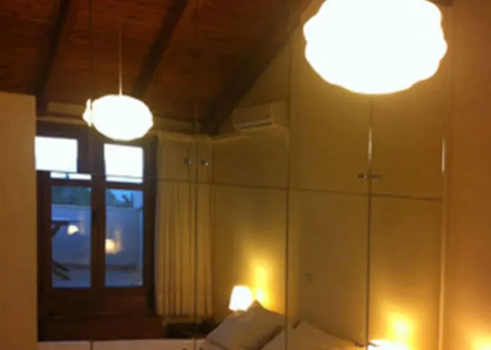 Astraea House * Firostefani